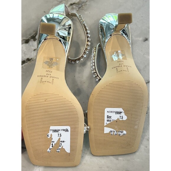 Marc Fisher LTD Karima Ankle Strap Sandal Gold Size 7.5M - Picture 5 of 7